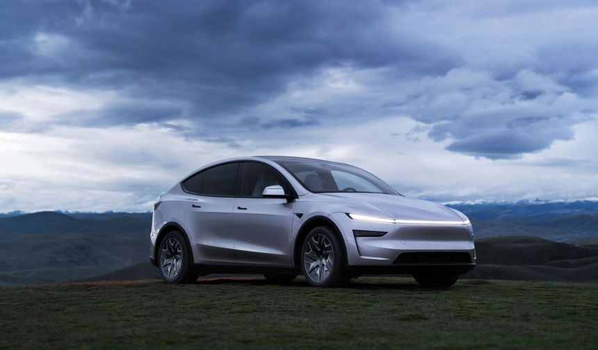 Tesla’dan Geniş Ailelere Müjde: 6 Koltuklu Model Y L Geldi