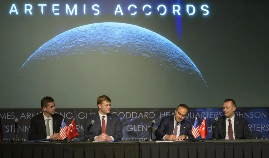 Türkiye Uzayda Tarihi Adım Atarak Artemis Anlaşmasını İmzaladı
