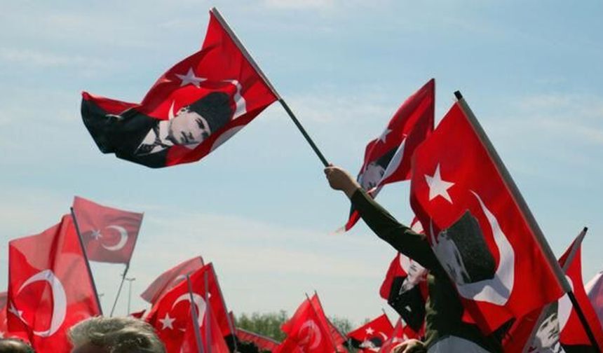 28 Ekim resmi tatil mi, yarım gün mü? Okullar, bankalar, noterler ve kamu kurumları açık mı?