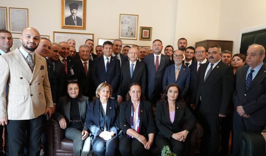 Kılıçdaroğlu'na İzmir heyetinden ziyaret