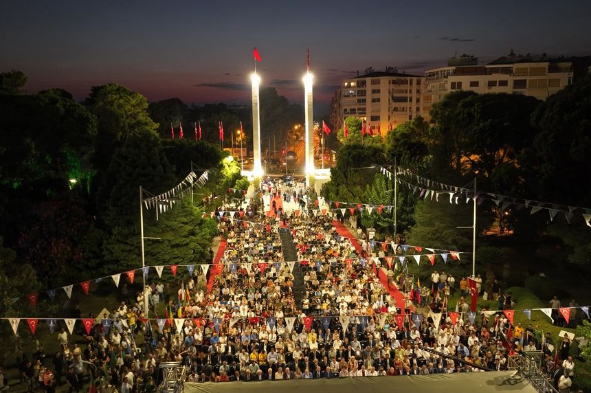 İzmir Fuarı 92. kez açıldı