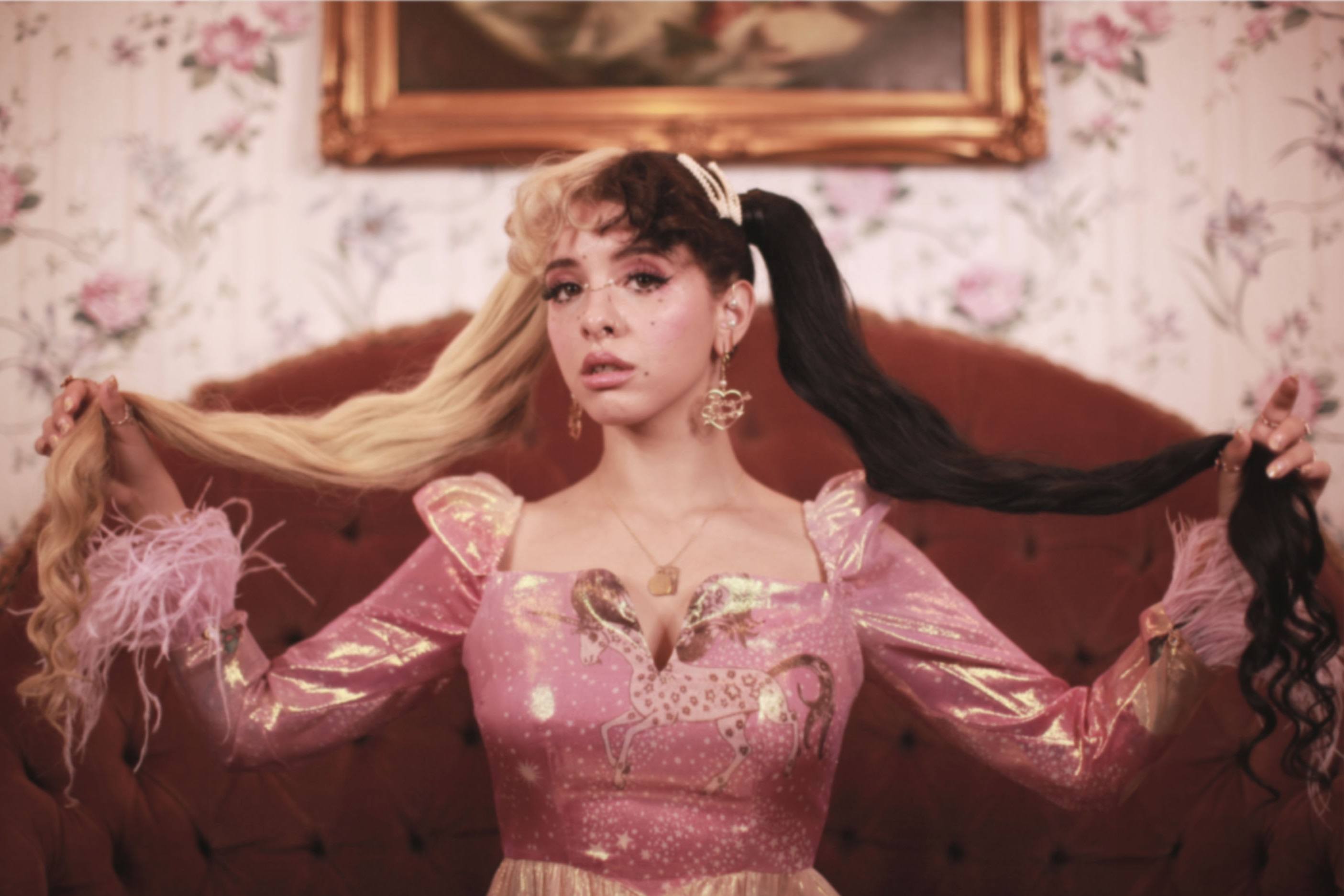 Melanie Martinez in Yeni Alb m Portals Yay mda