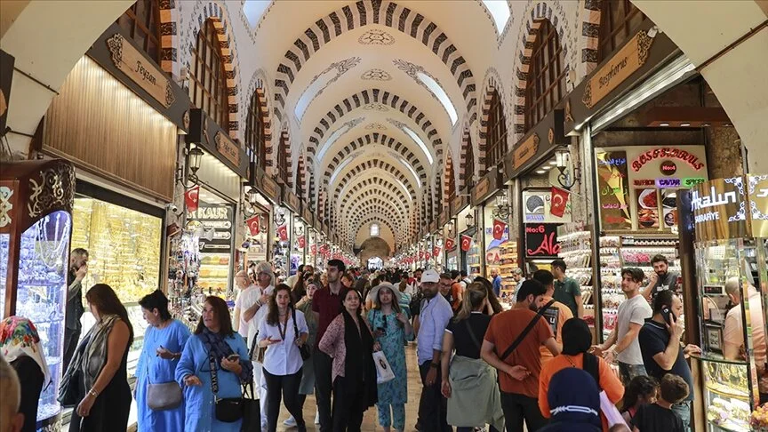 kapali-carsi-nerededir-tarihi-hikayesi
