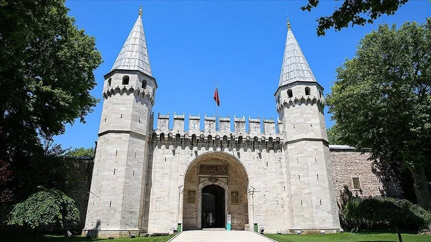 topkapi-sarayi-nerededir-tarihi-hikayesi
