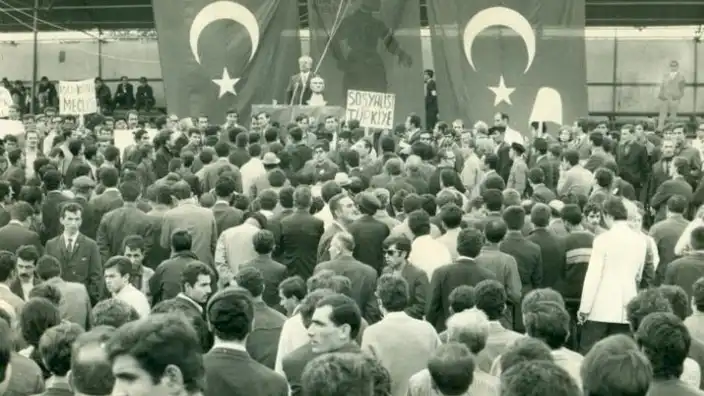 1975 YILINDA TİP