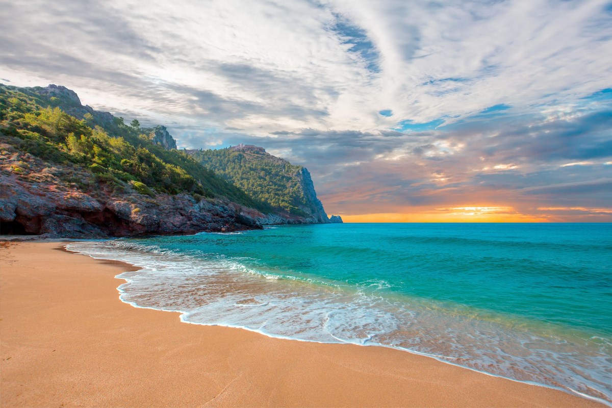 alanya halk plajı