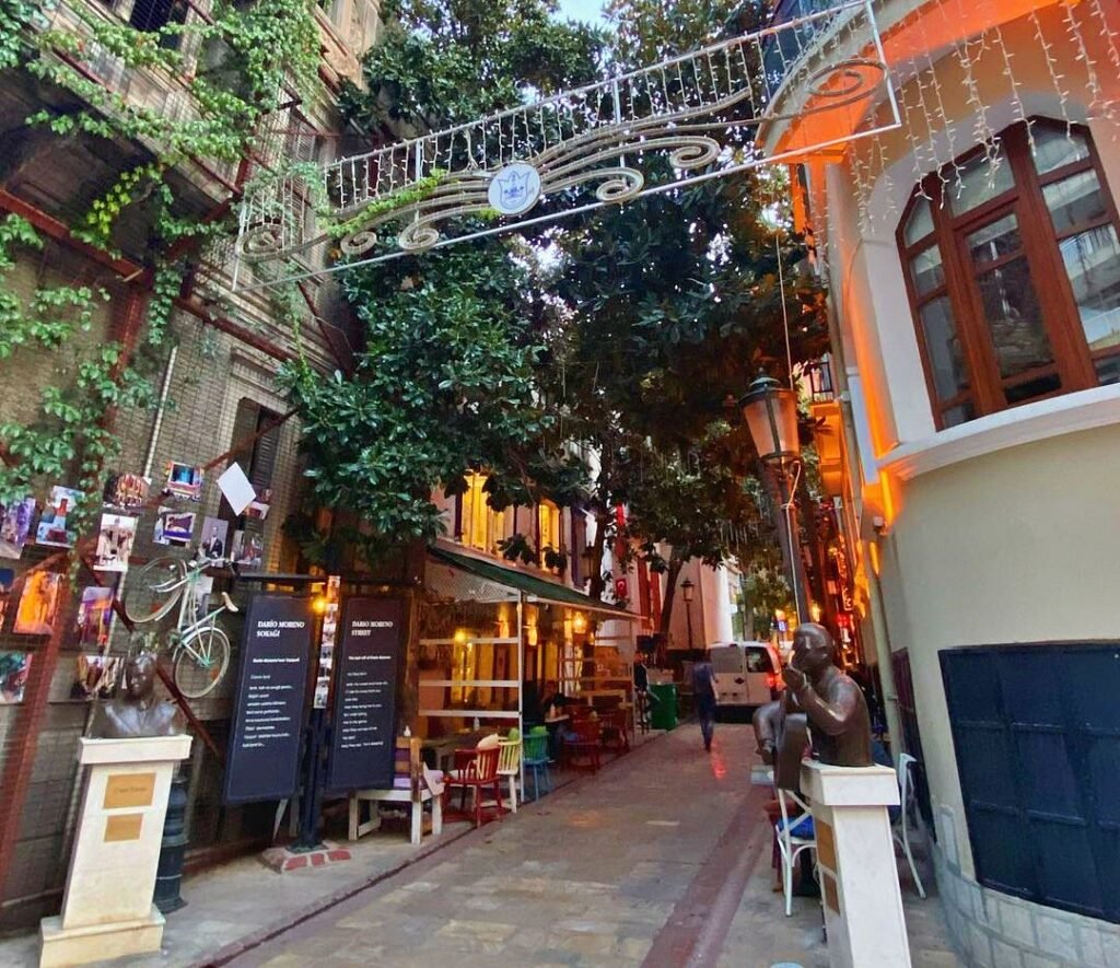 İzmir Dario Moreno sokağı nerede? Dario Moreno sokağına nasıl gidilir?1