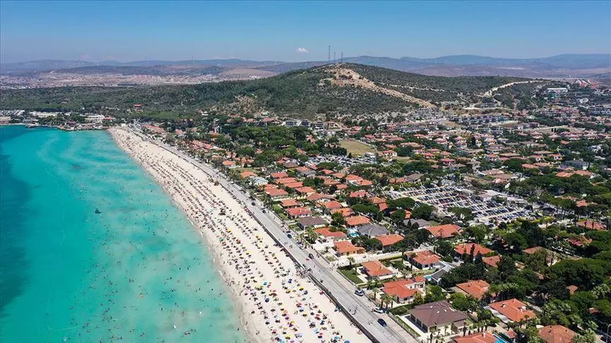 İzmir Pırlanta Ücretsiz Halk Plajı Nerede? 5 Yıldızlı Pırlanta Halk Plajında Bedava Sunulan Hizmetler2