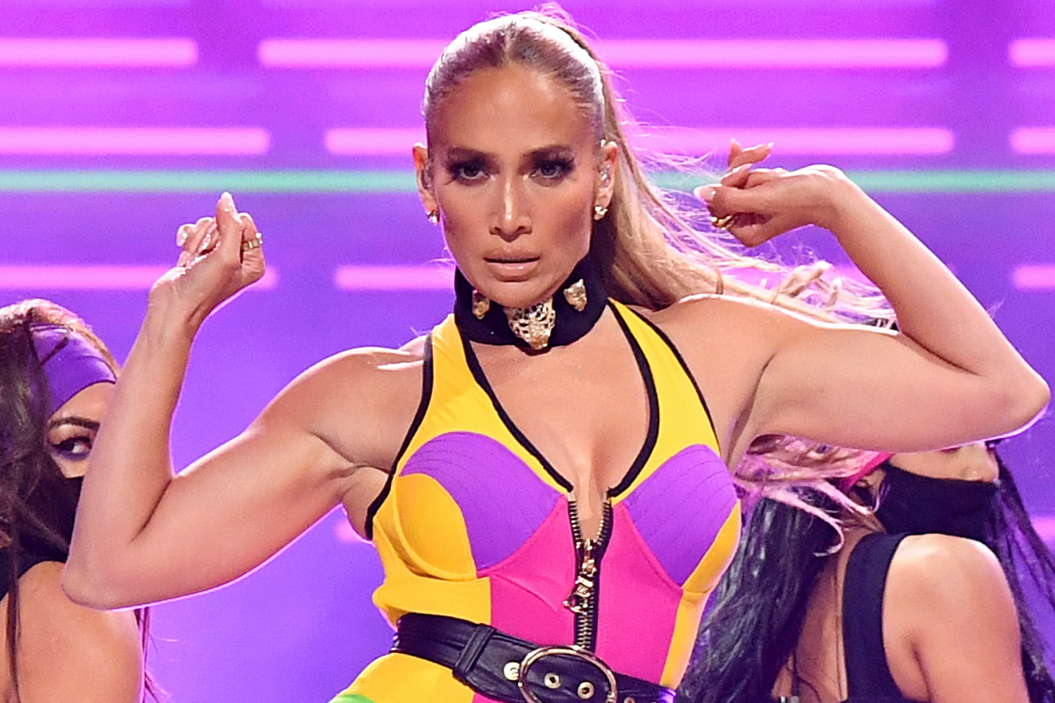 Jennifer Lopez'in güzellik sırları-14