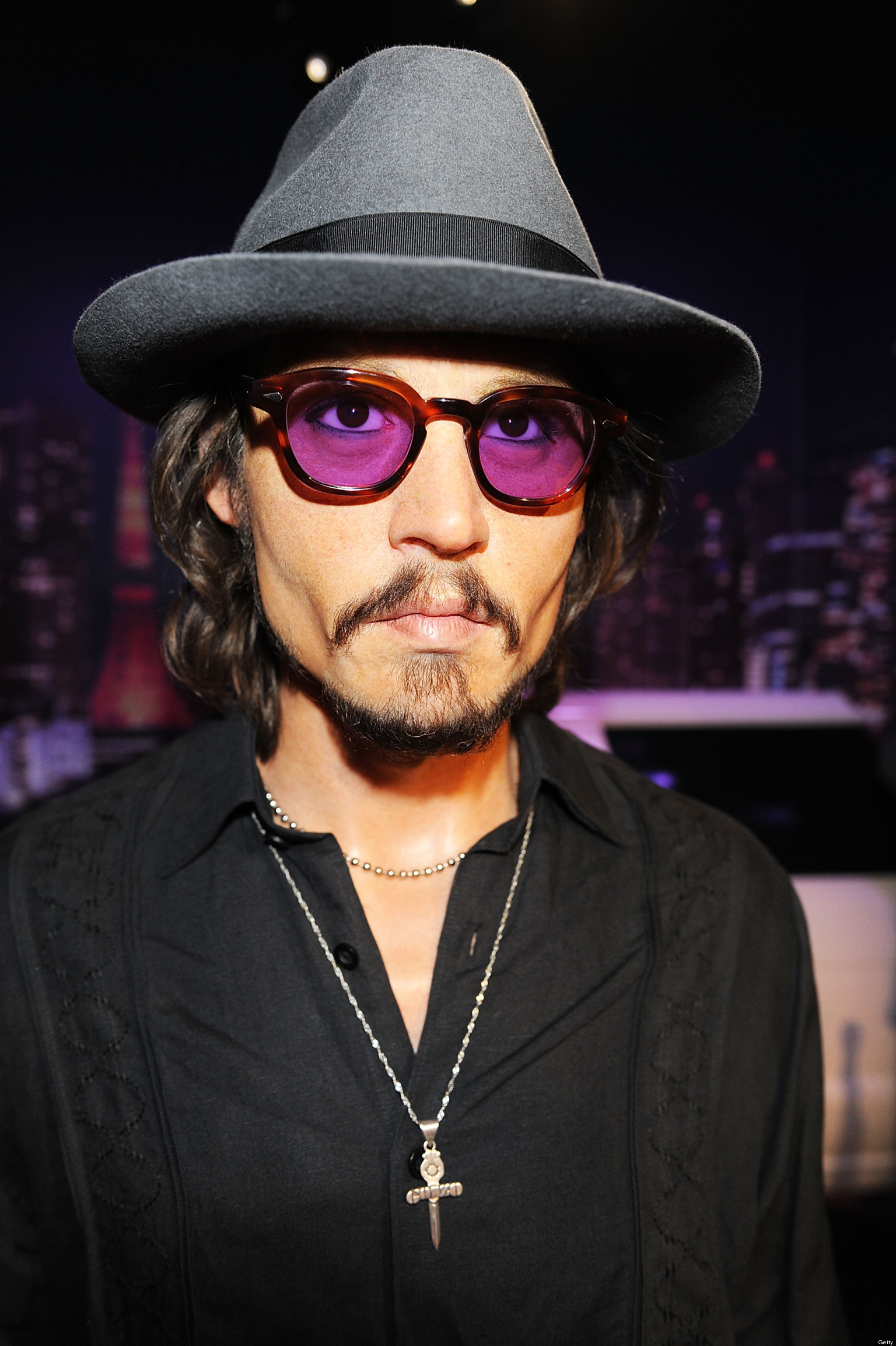Johnny Depp otelde baygın bulundu! Johnny Depp öldü mü, intihar mı etti? Johnny Depp intihar iddiası1