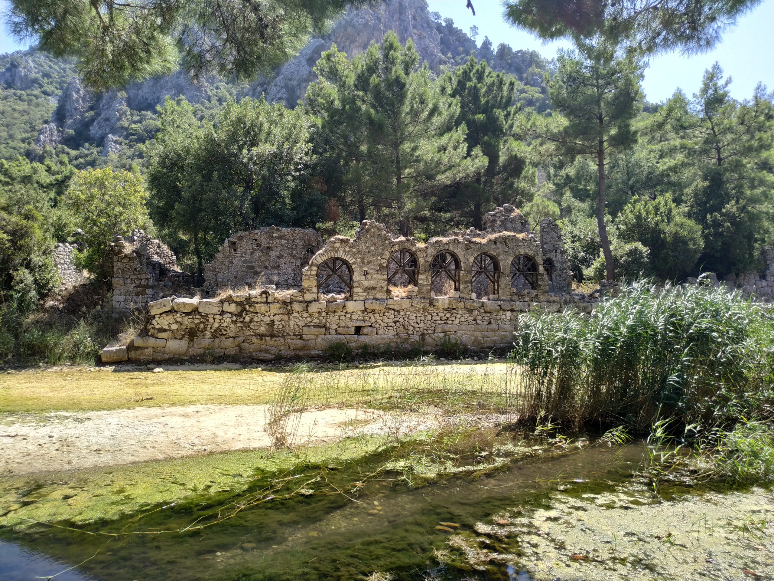 Olympos Antik Kenti Gezilecek Yerler