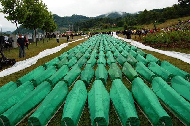 Srebrenica katliamı
