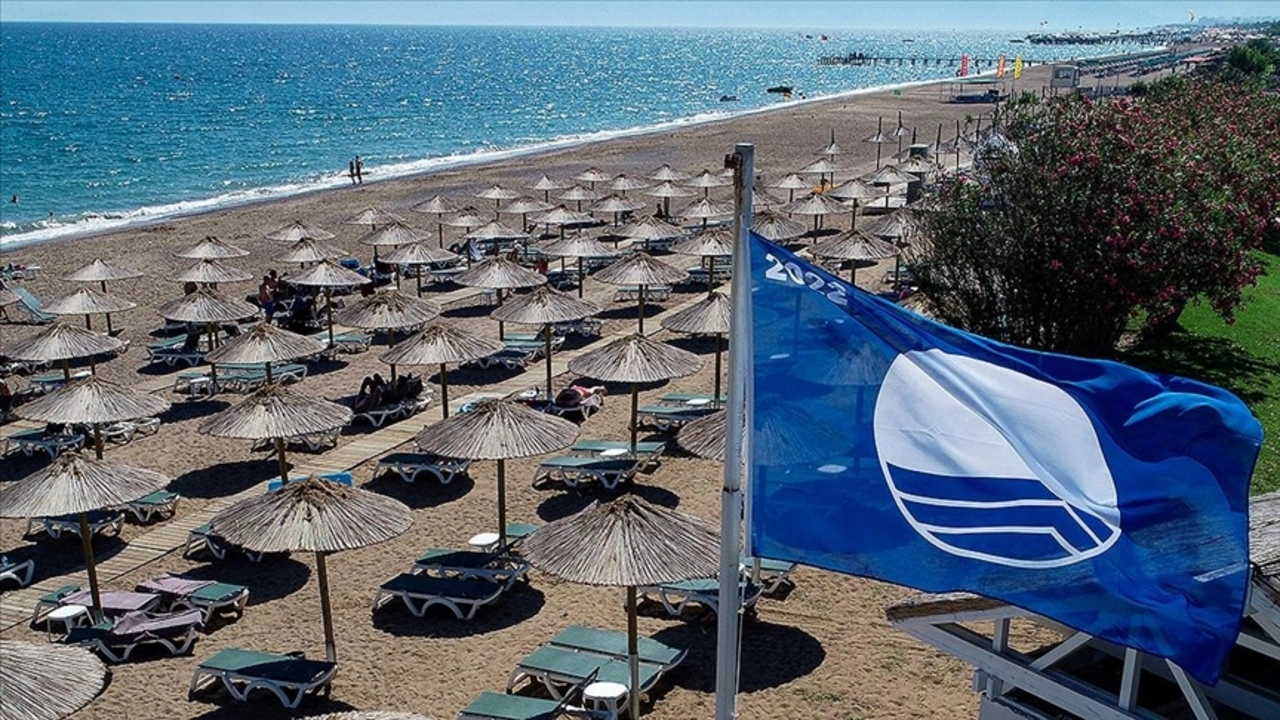 turkiyenin-mavi-bayrakli-plajlari-2023-yili-en-iyi-sahiller-ve-plajlar-hvxr