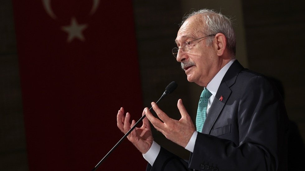 Kemal Kılıçdaroğlu partisindeki değişim tartışmalarına 'tüzükle' karşılık verecek