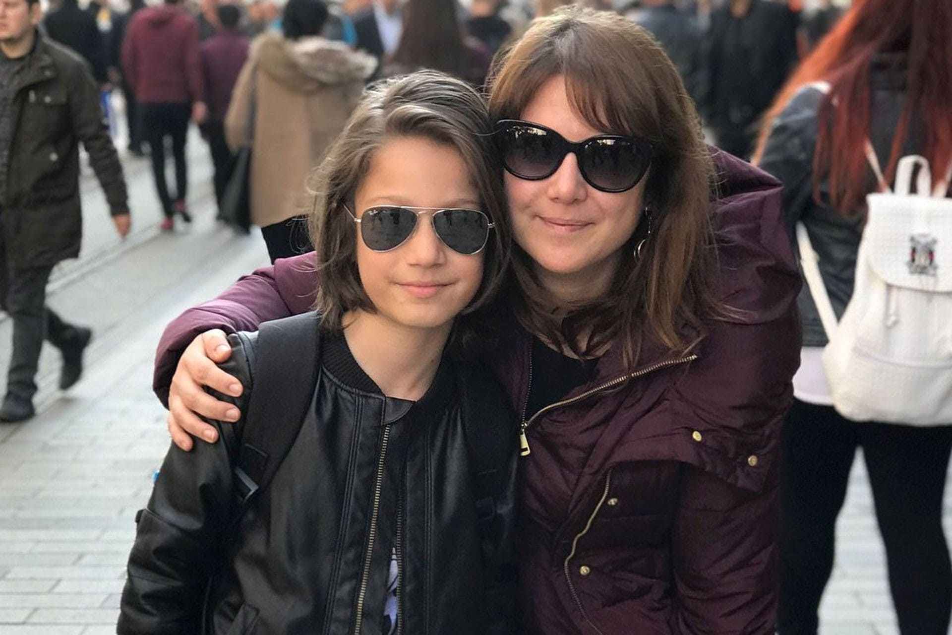 Mısra Öz Kimdir, Kaç Yaşında nereli? Mısra Öz Hangi Partili?2