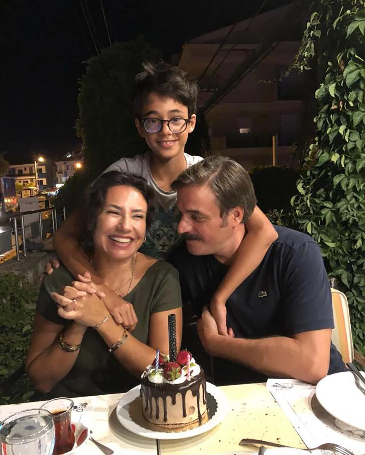 Nazan Özen kimdir? Nazan Özen nereli ve kaç Yaşında? Ufuk Özkan eşi kimdir?2