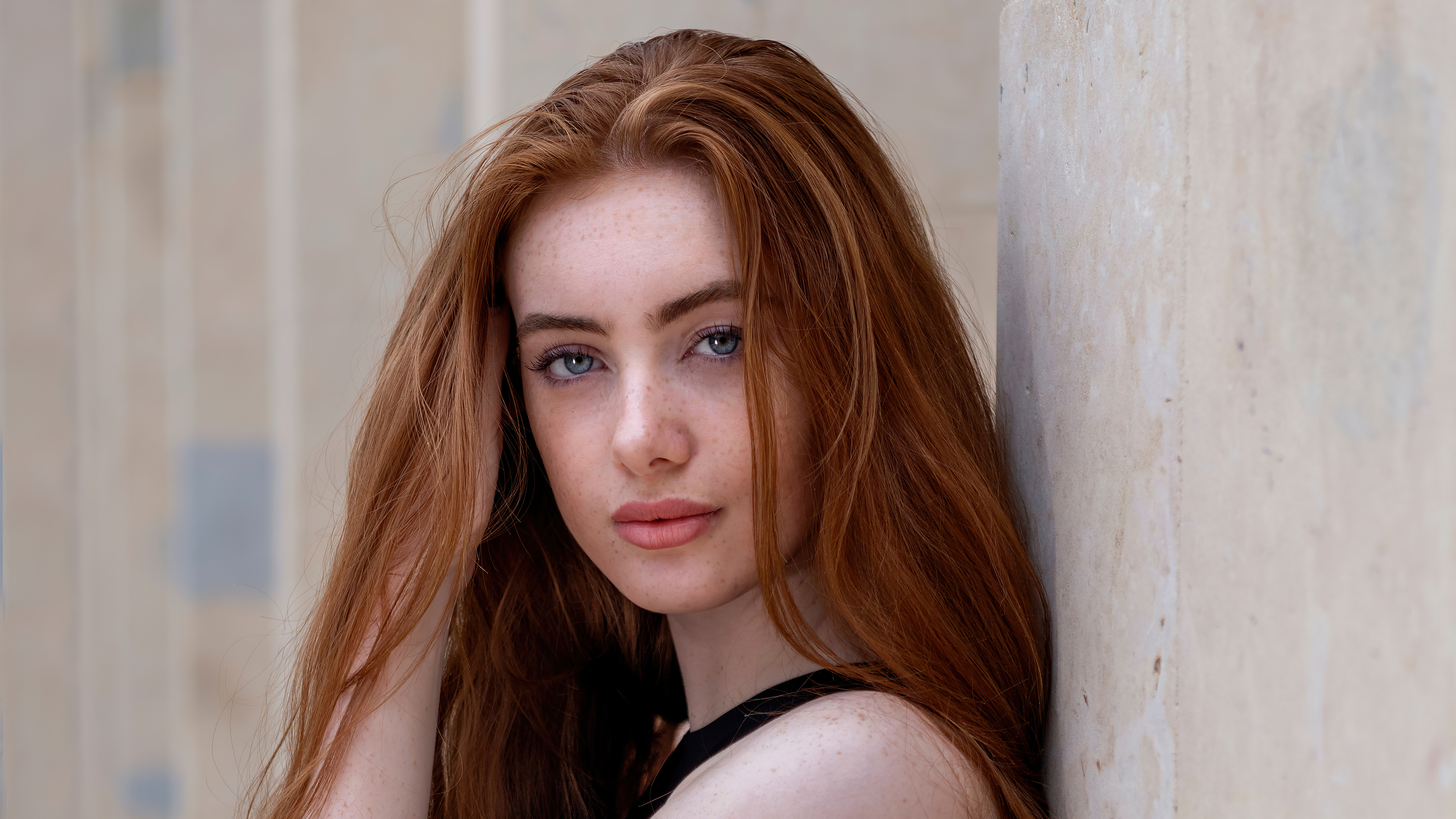 beautiful-redhead-girl-4k-6x