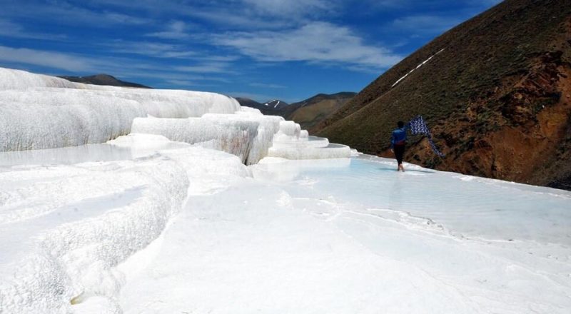 Bu saklı cenneti daha önce görmediniz: Van’ın Pamukkale’si Başkale Travertenleri2