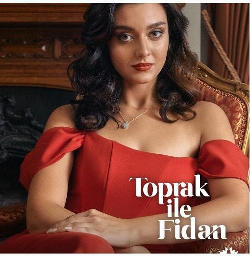 Hilal Tüfek Kaç Yaşında?