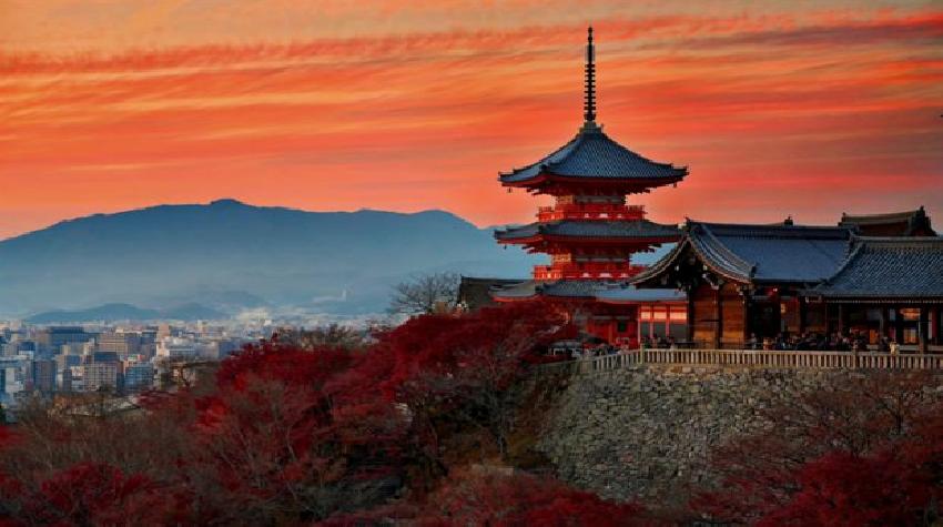 japonyanin-geleneksel-sehri-kyotoda-gezilecek-yerler-6-mNdUGYYS