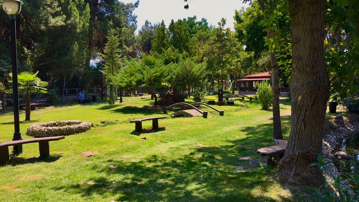 Manisa Nifli Kemal Parkı