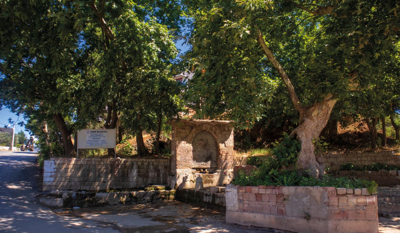 Tarihi Palata Çeşmesi