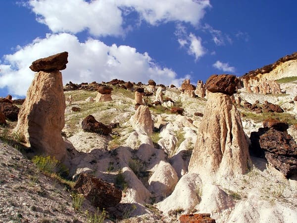 Vanadokya Peri Bacaları: Doğu'nun Kapadokya'sı7