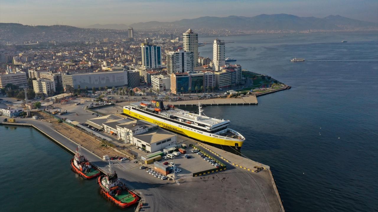 İzmir ve Selanik