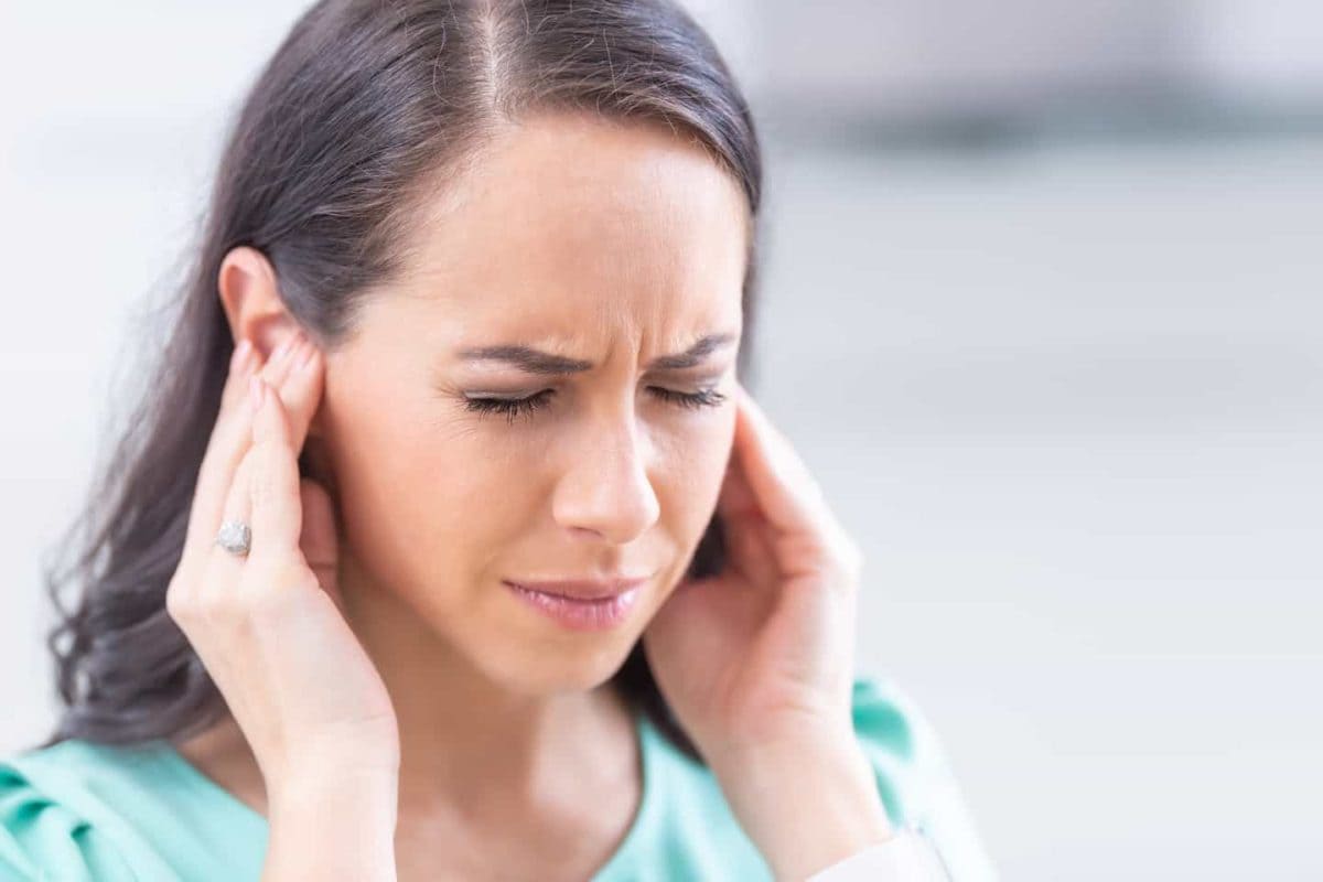 Kulak tıkanıklığı nasıl açılır? Sağ, sol kulak tıkanıklığı nasıl geçer? Tıkalı kulak evde nasıl açılır?10