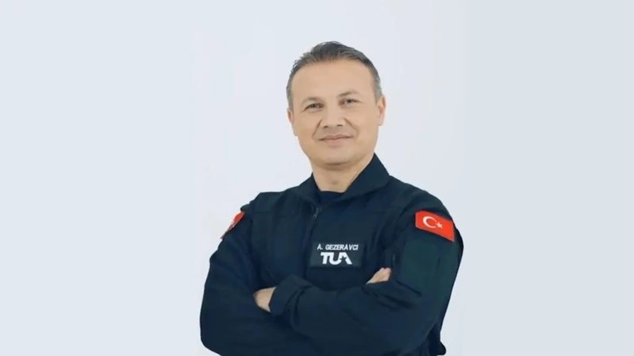 Alper Gezeravcı-1