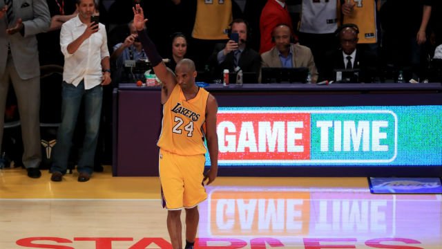 Kobe Bryant Los Angeles Lakers 2016B