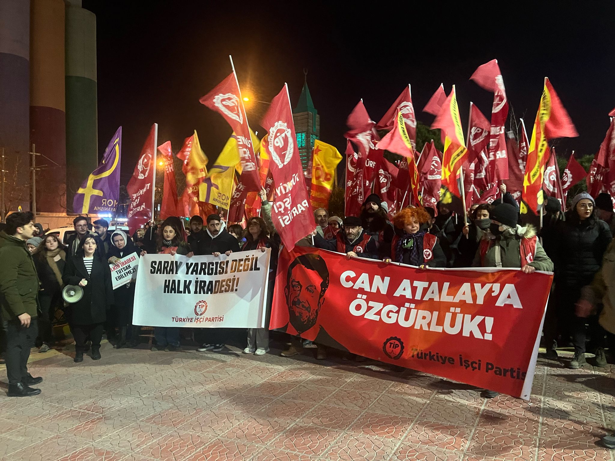 TİP liderliğindeki Sol Partiler, Can Atalay için Sokaklara Çıktı