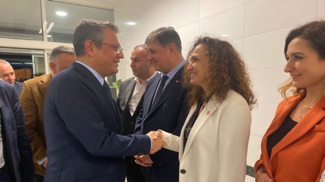 Chp Lideri Ozel Izmir De 1175534