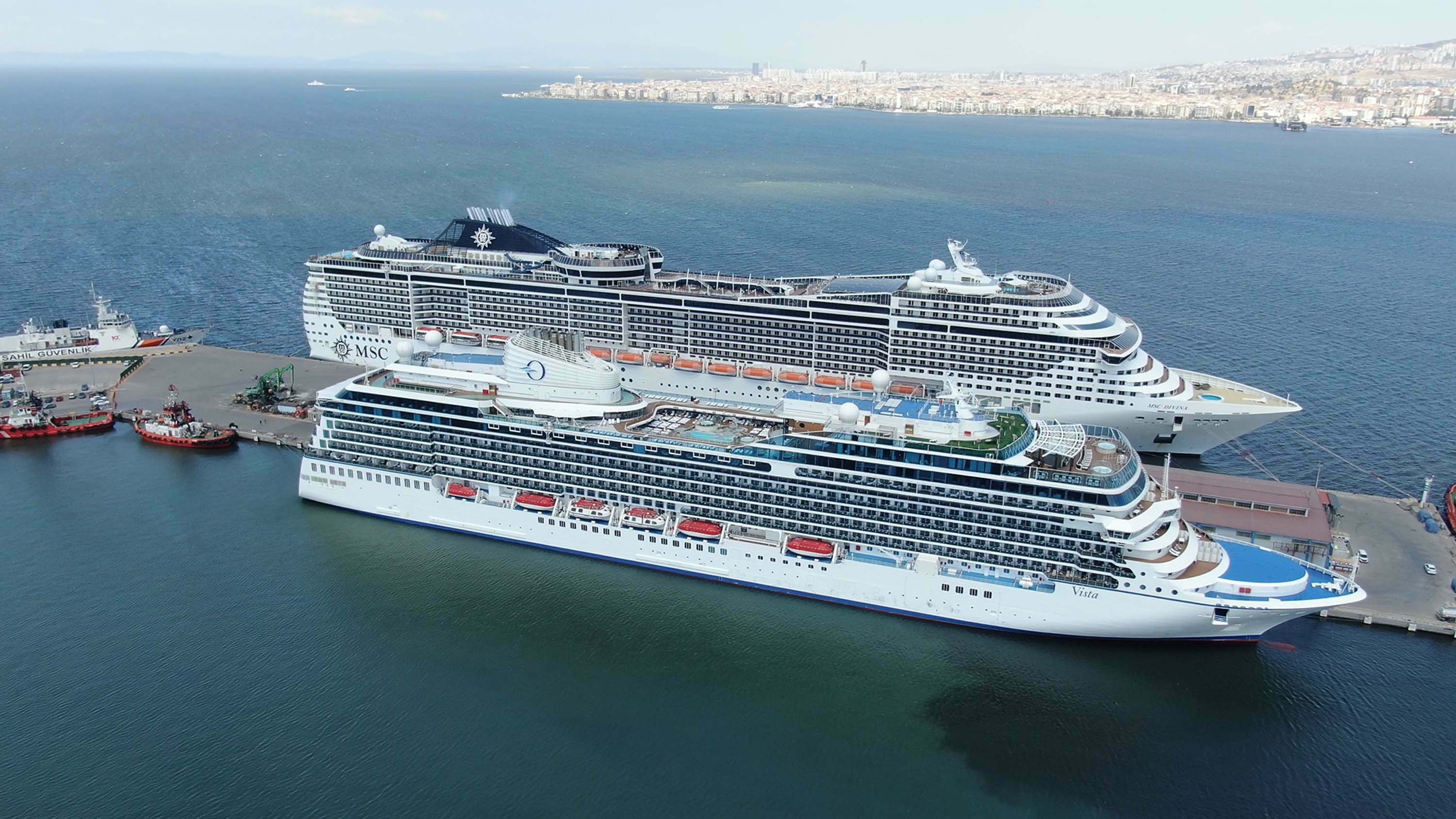 Ege'ye 5 Ayda 156 Kruvaziyerle 192 Bin 802 Turist Geldi