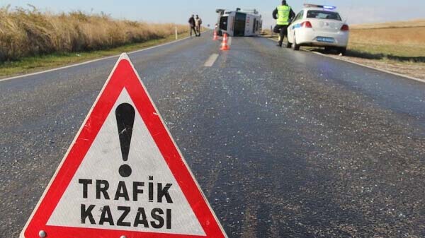 İzmir Torbalı'da trafik kazası: 1 ölü 1 yaralı