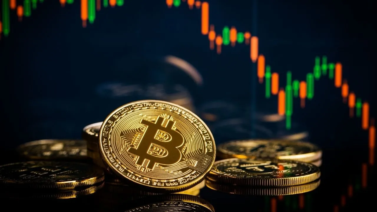 Bitcoin Rekora Yaklasti Abd Secimlerinin Etkisi Suruyor Ctpf Cover.jpg-1