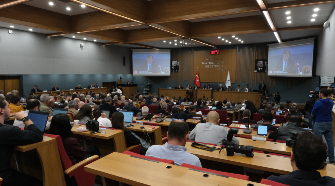 İzbb Meclisi’nde Yoğun Gündem Hastane Planları, Vergi Takasları Ve Ilçe Bütçeleri 1