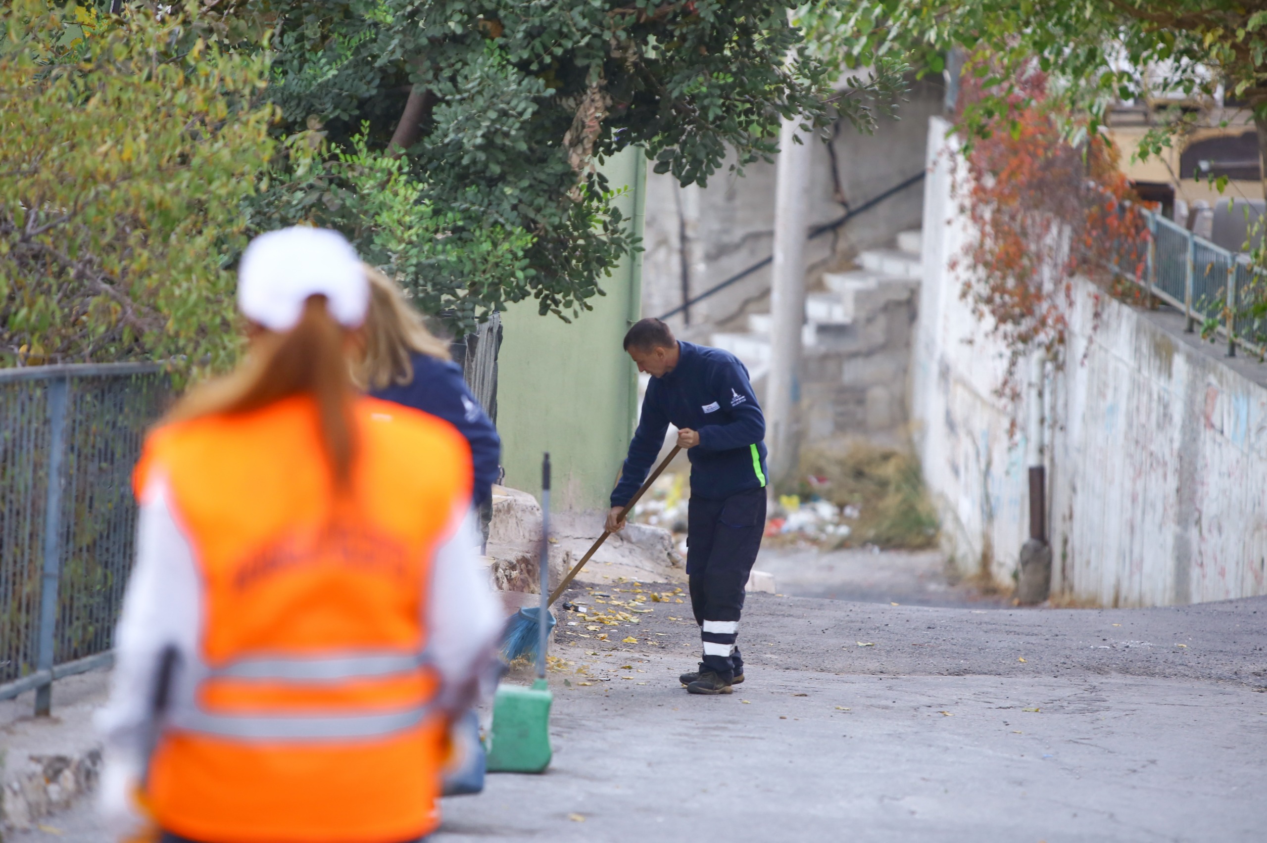 Karabağlarda Temizlik Seferberliği Başladı (16)