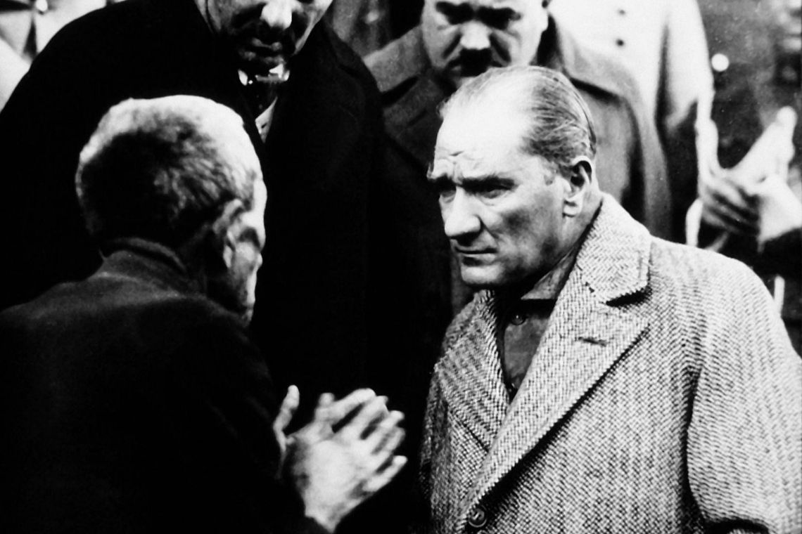 Mustafa Kemal Atatürk-2