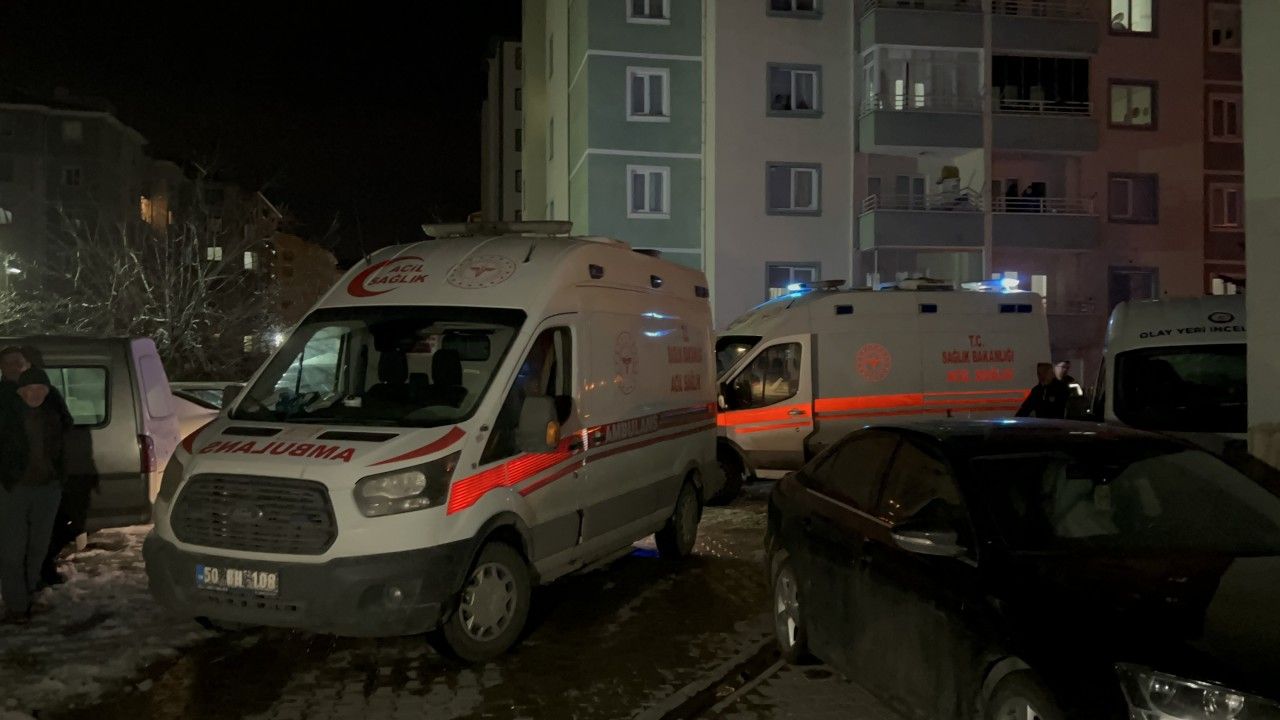 Tartıştığı eski nişanlısını pompalı tüfekle öldürüp, intihar etti