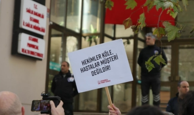 Istanbul Il Saglik Mudurlugu Onunde Yenidogan Cetesi Protestosu Istifa Edin 5688