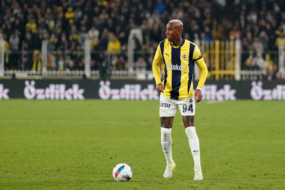 59955650 82116 Talisca Fenerbahce De Ilk