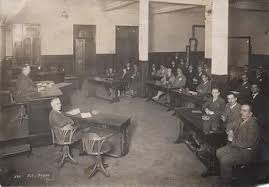 1930 Belediye Meclisi. Hasena Nalan Da Meclis Toplantısında.