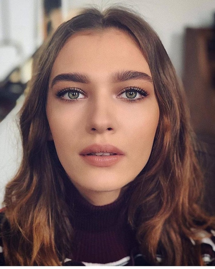 740Full Melisa Döngel