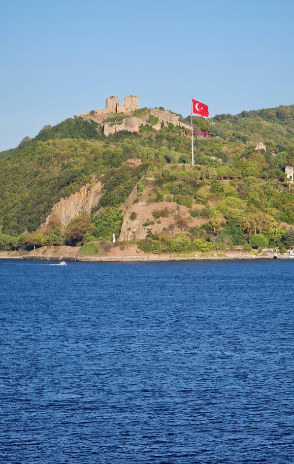 Beykoz'da Adeta Tarihi Sır: Yoros Kalesi'ne Nasıl Gidilir, Hangi Devlet Döneminde Yapıldı?2