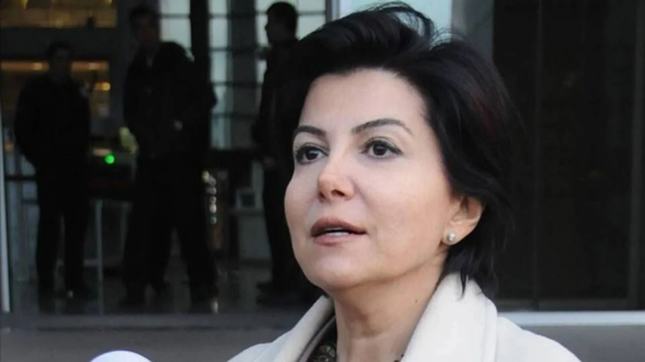 Gazeteci Sedef Kabas A 3 Yila Kadar Hapis Istemiyle Dava Acildi