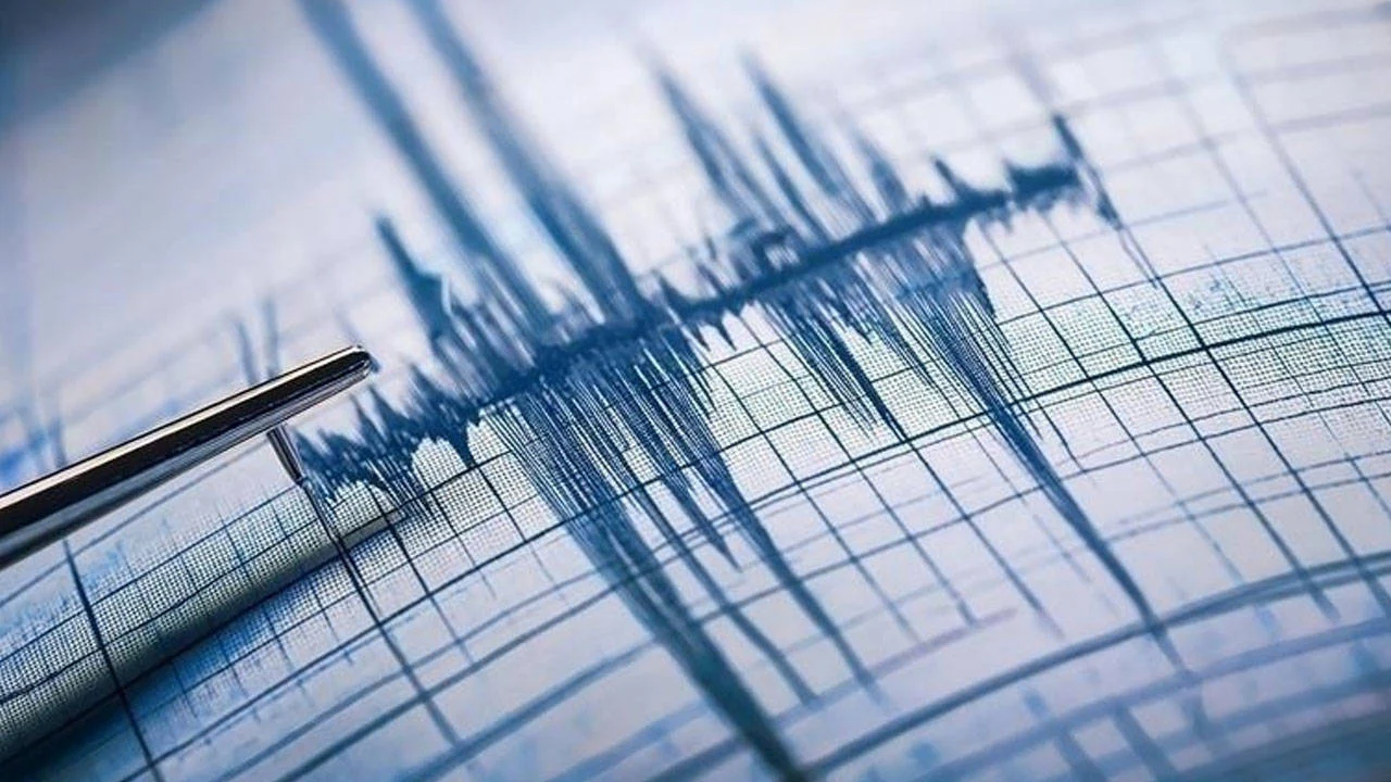 Iran Da 5 Buyuklugunde Deprem