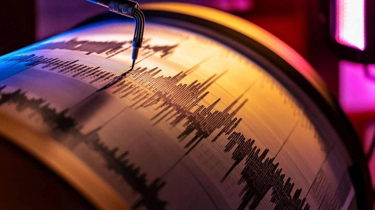 Japonya Nin Kuzeyinde 6 1 Buyuklugunde Deprem