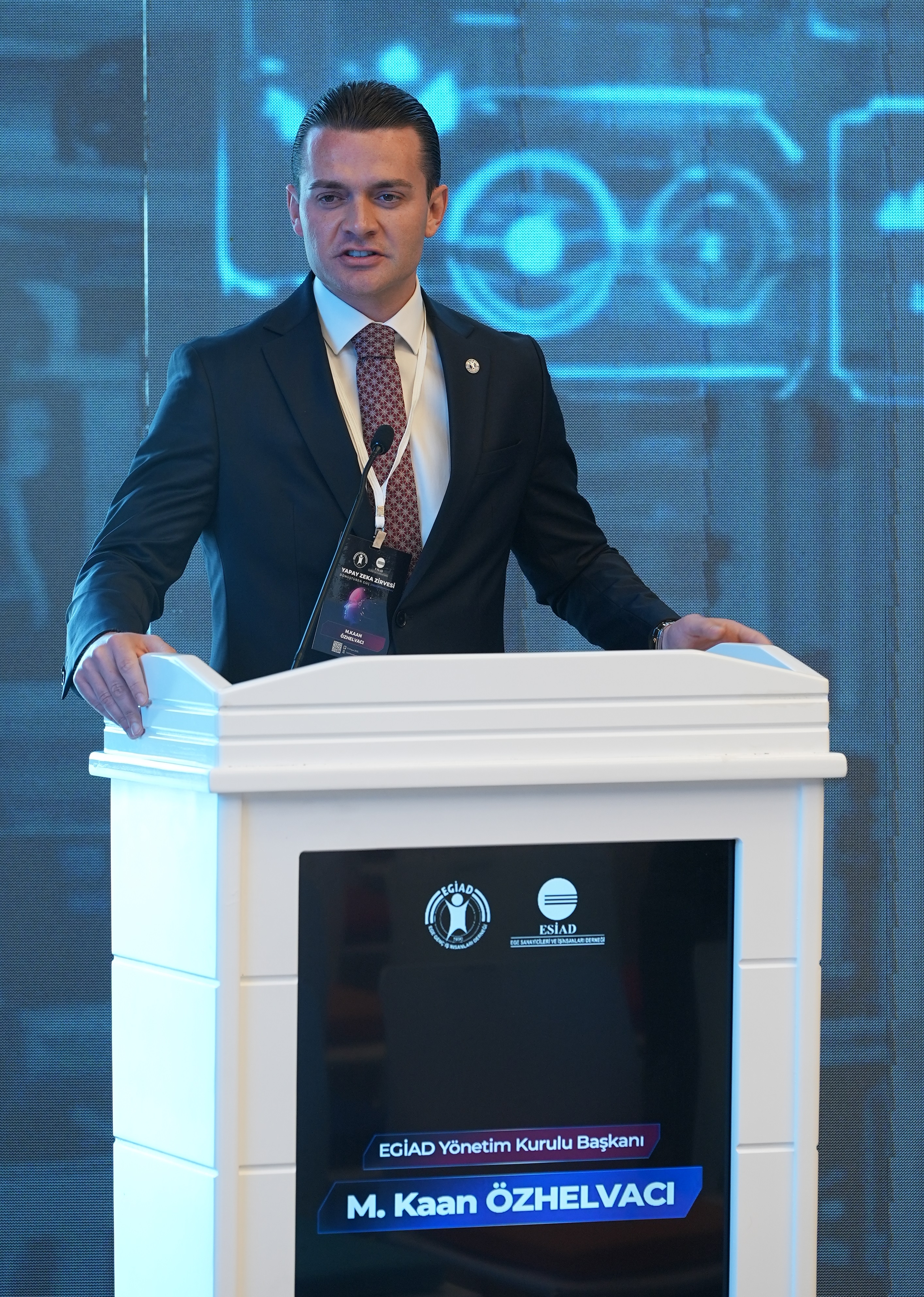 Kaan Özhelvaci 214504924
