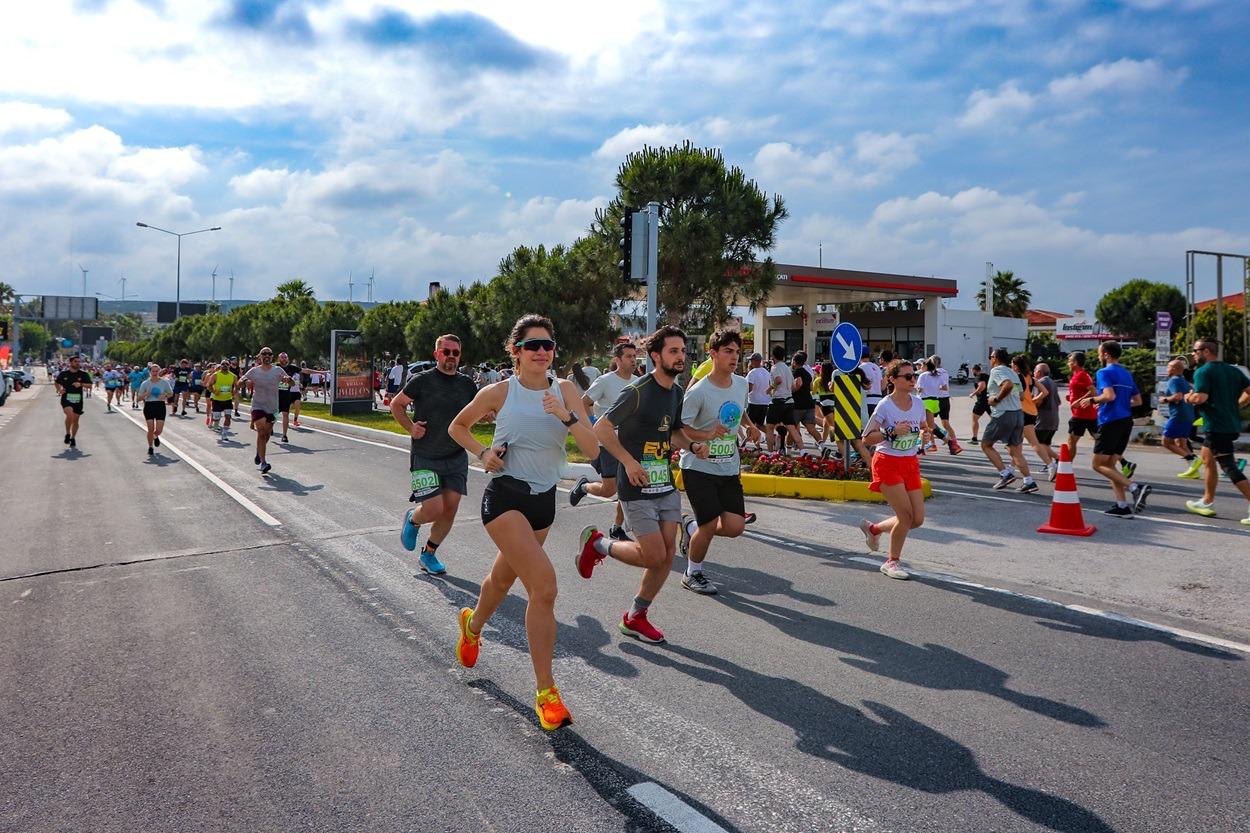 Salomon Çeşme Maratonu Için Geri Sayım Başladı 1